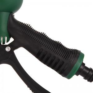 Green 8 function garden sprinkler water gun