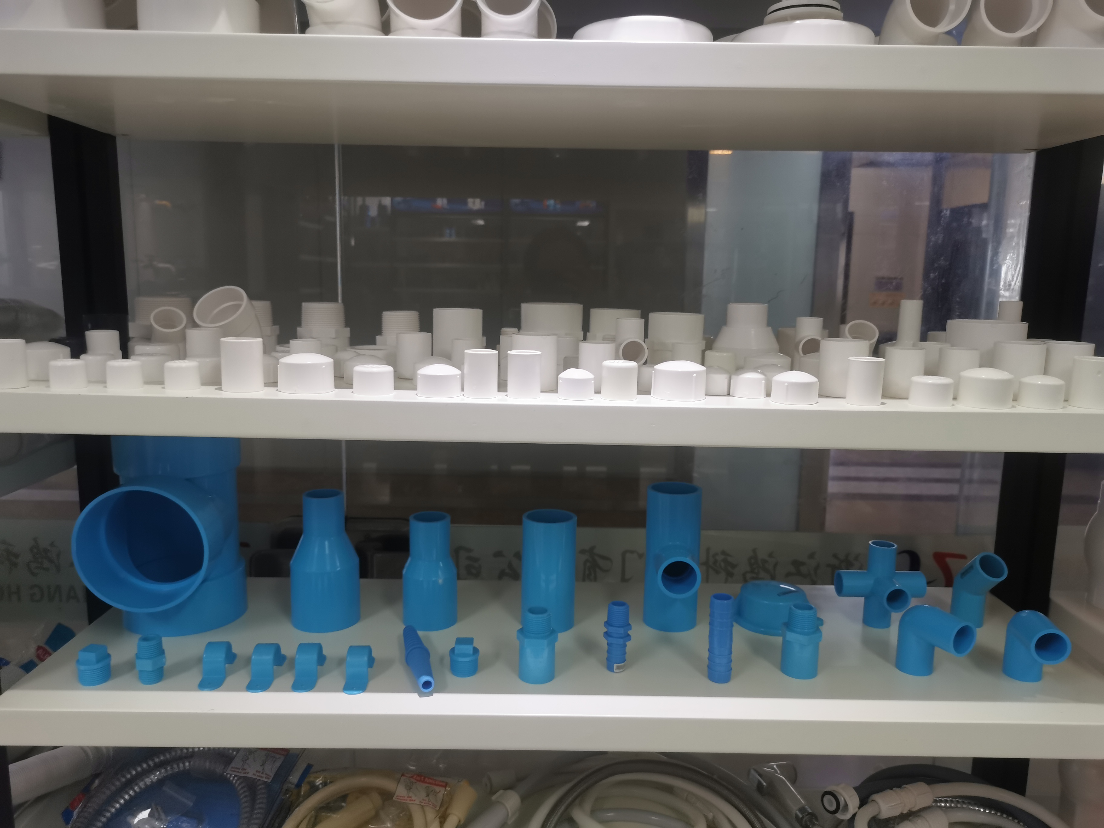 blue pvc pipe fittings